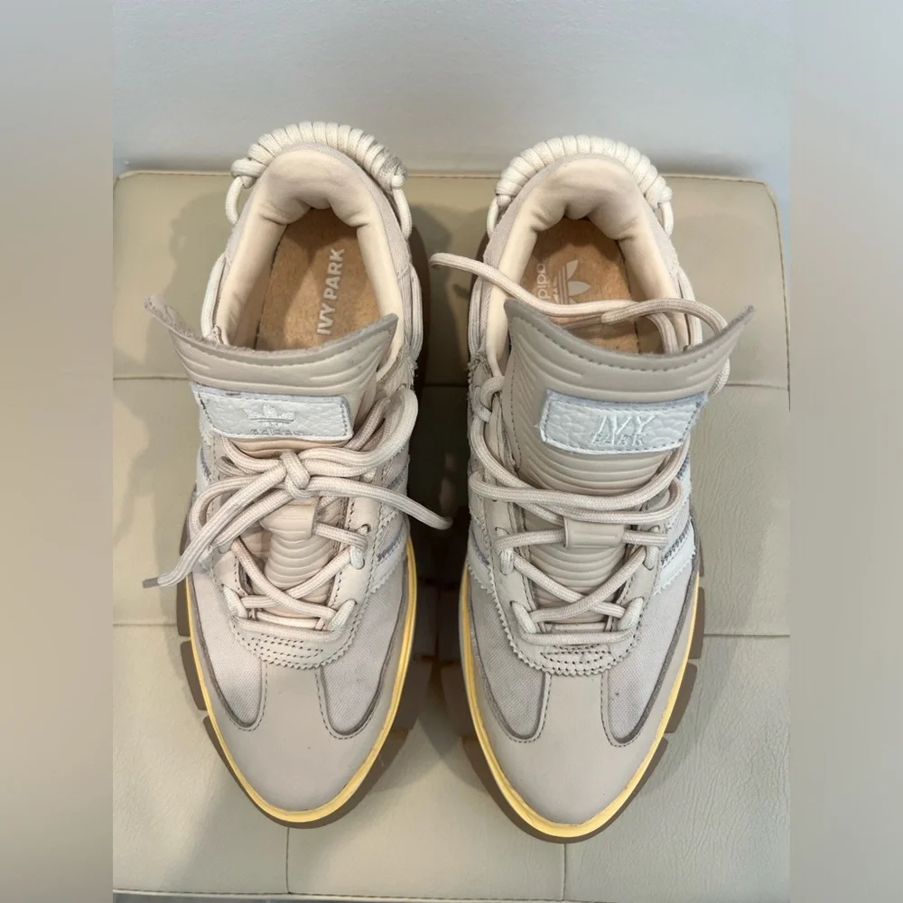 adidas
Super Sleek "Ivy Park" sneakers - Picture 2 of 6